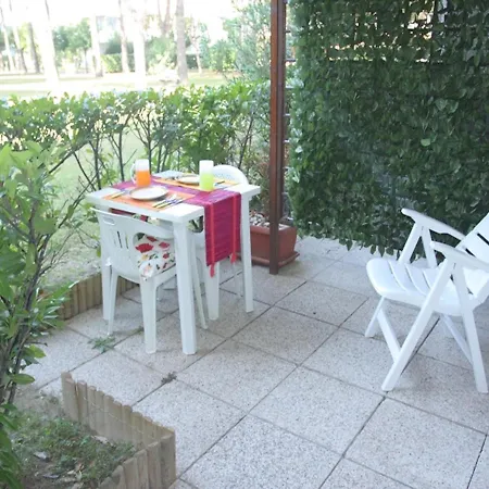 Cozy Flat In A With 3 Pools - Beahost Appartement Bibione
